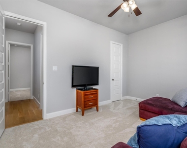4031 Blue Sage Drive - Photo Thumbnail 15
