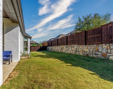 4031 Blue Sage Drive - Photo Thumbnail 6
