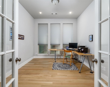 4031 Blue Sage Drive - Photo Thumbnail 23