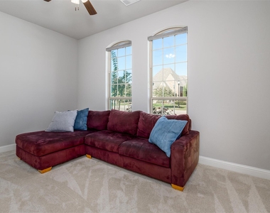 4031 Blue Sage Drive - Photo Thumbnail 14