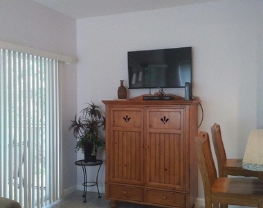8033 Carnoustie Place - Photo Thumbnail 21