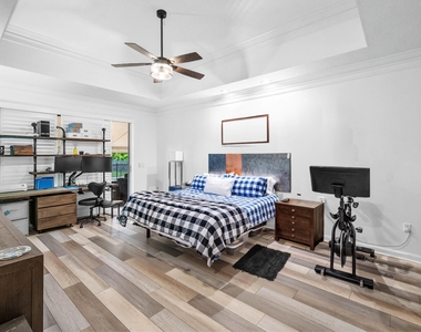 5705 Nw 42nd Court - Photo Thumbnail 17