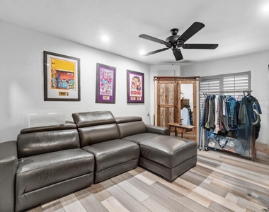5705 Nw 42nd Court - Photo Thumbnail 30
