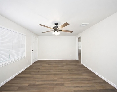 1119 Salt Creek Road - Photo Thumbnail 7