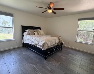 3606 Kayewood Drive - Photo Thumbnail 7