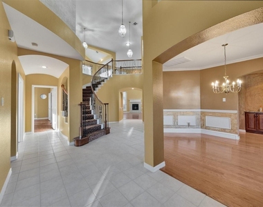 4551 Durrand Drive - Photo Thumbnail 1