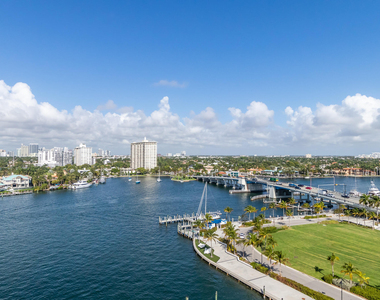 1 Las Olas Circle - Photo Thumbnail 28