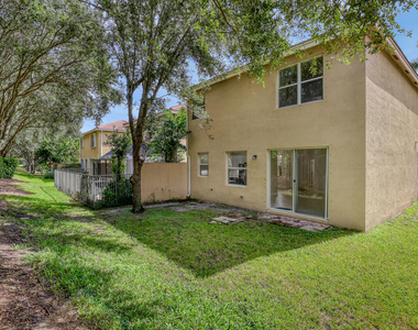 10585 Cocobolo Way - Photo Thumbnail 32