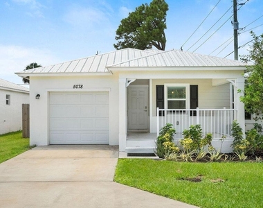 5078 Se Isabelita Avenue - Photo Thumbnail 1
