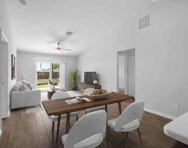 5078 Se Isabelita Avenue - Photo Thumbnail 11