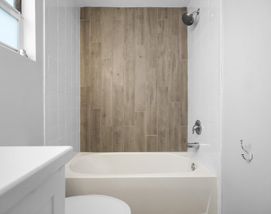 5078 Se Isabelita Avenue - Photo Thumbnail 18