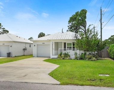 5078 Se Isabelita Avenue - Photo Thumbnail 2