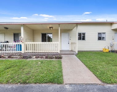 5214 Stacy Street - Photo Thumbnail 11