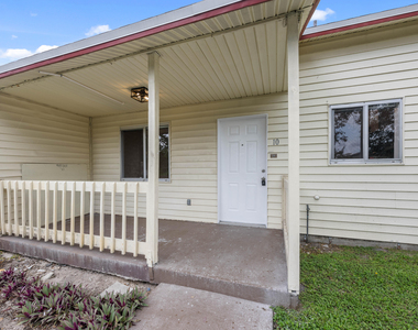 5214 Stacy Street - Photo Thumbnail 3