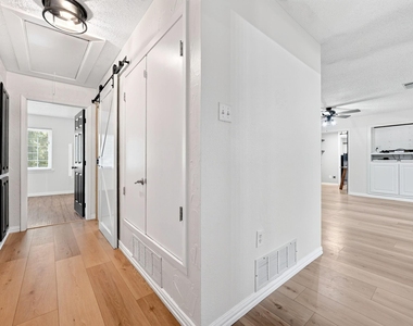 505 Whittle Way - Photo Thumbnail 11