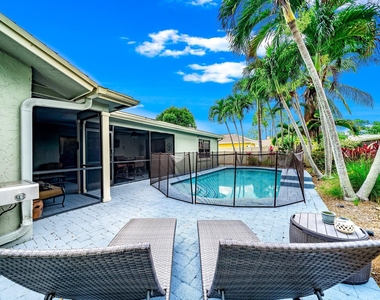 574 Juniper Place - Photo Thumbnail 27
