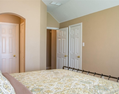 4504 Narrowbrook Drive - Photo Thumbnail 26