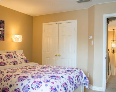 4504 Narrowbrook Drive - Photo Thumbnail 27