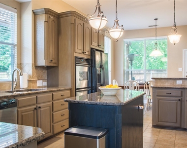 4504 Narrowbrook Drive - Photo Thumbnail 4