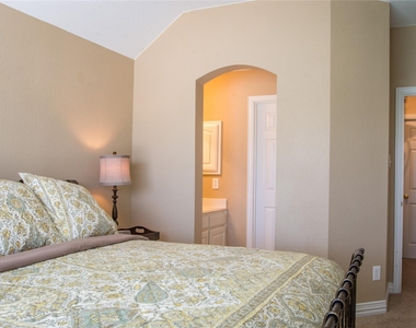 4504 Narrowbrook Drive - Photo Thumbnail 29