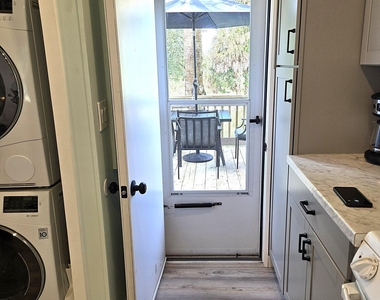 2219 County Road 721 Loop - Photo Thumbnail 18