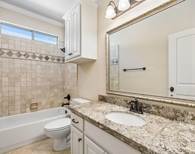 7202 Casa Loma Avenue - Photo Thumbnail 25