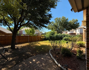 2217 Killarney Drive - Photo Thumbnail 21