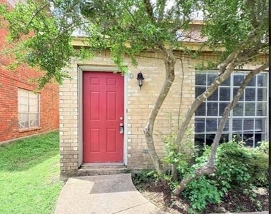 512 Rita Lane - Photo Thumbnail 1