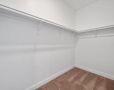 949 Brock Drive - Photo Thumbnail 9