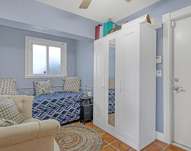 2100 Ne 30th Street - Photo Thumbnail 59