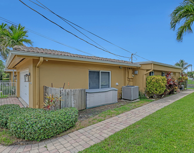 2100 Ne 30th Street - Photo Thumbnail 53