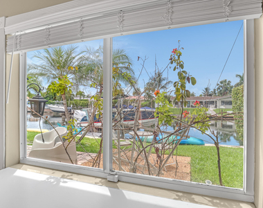 2100 Ne 30th Street - Photo Thumbnail 42