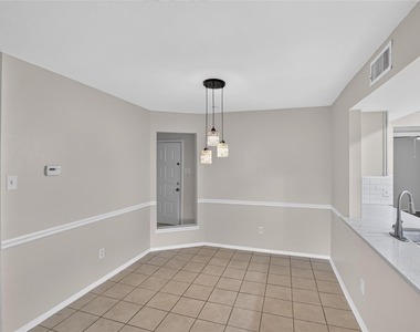 5518 Sarasota Drive - Photo Thumbnail 4
