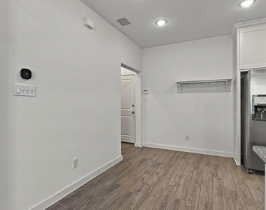 3958 Sukay Drive - Photo Thumbnail 14