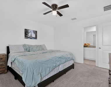 2209 Ava Drive - Photo Thumbnail 8