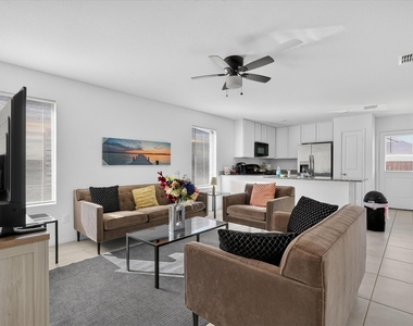 2209 Ava Drive - Photo Thumbnail 3