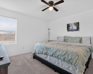 2209 Ava Drive - Photo Thumbnail 9