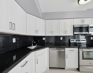 333 Ne 21st Avenue - Photo Thumbnail 1