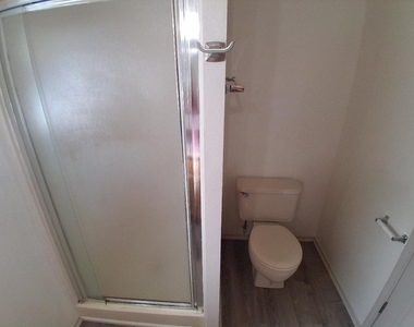 404 Benjamin Lane - Photo Thumbnail 8