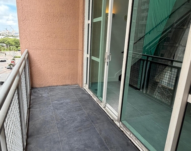 244 Biscayne Boulevard - Photo Thumbnail 1