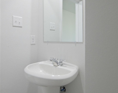 7350 Mistletoe Trail - Photo Thumbnail 12