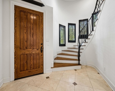 4039 Holland Avenue - Photo Thumbnail 1
