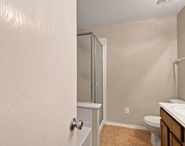 3513 Truman Street - Photo Thumbnail 18