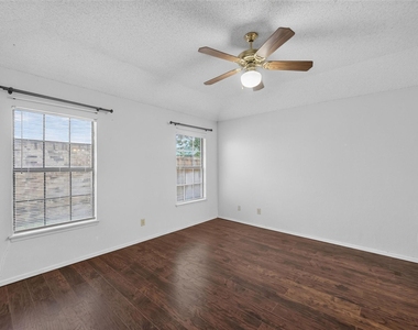 9421 Willard Street - Photo Thumbnail 30