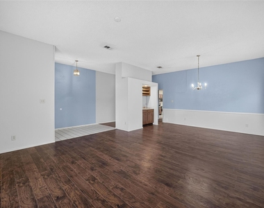 9421 Willard Street - Photo Thumbnail 7