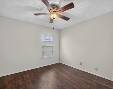 9421 Willard Street - Photo Thumbnail 24