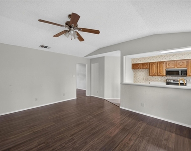 9421 Willard Street - Photo Thumbnail 11