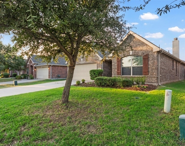 1117 Villa Paloma Boulevard - Photo Thumbnail 1