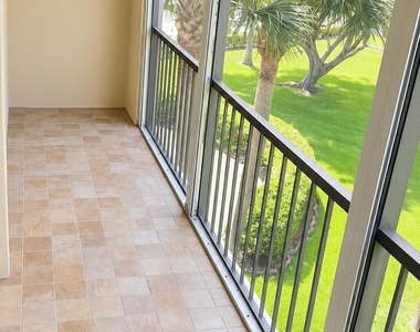 5130 Las Verdes Circle - Photo Thumbnail 17