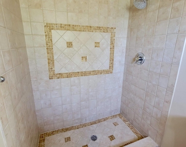 5130 Las Verdes Circle - Photo Thumbnail 22